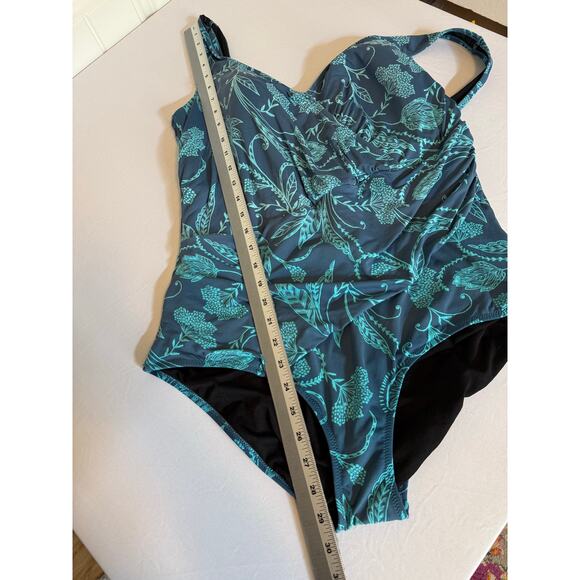 Seekers Essentials Australia Women's 18 Beach Floral Resort One Piece Swimsuit - Picture 11 of 12